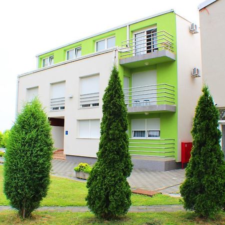 Bokun Apartments III Сисак Екстериор снимка