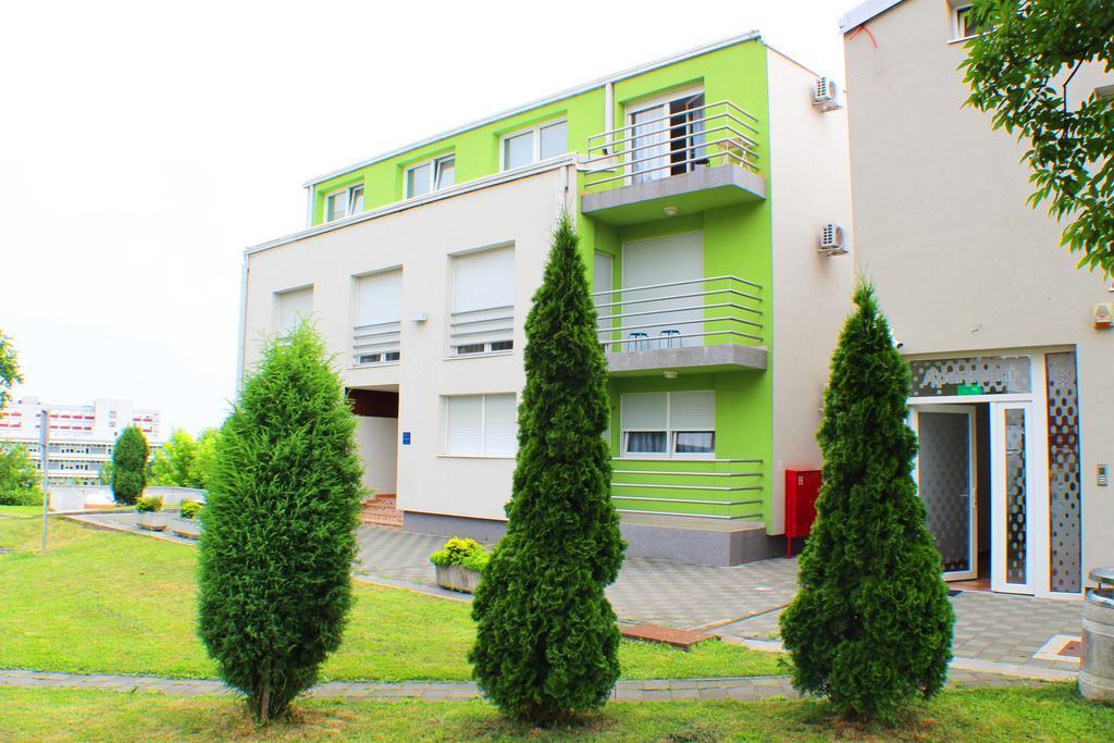 Bokun Apartments III Сисак Екстериор снимка